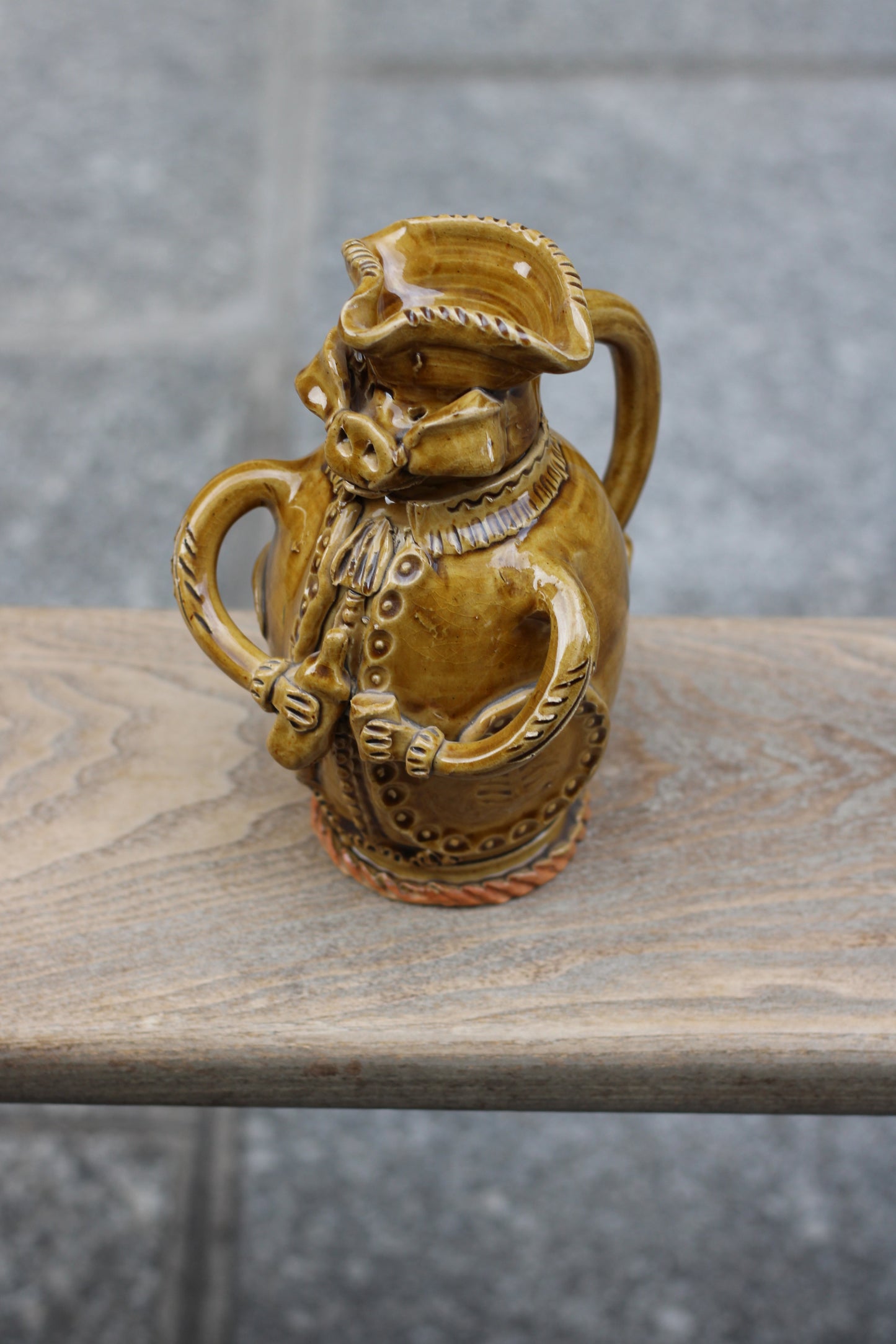 Marquis Pig Pitcher - Patrick Pernel