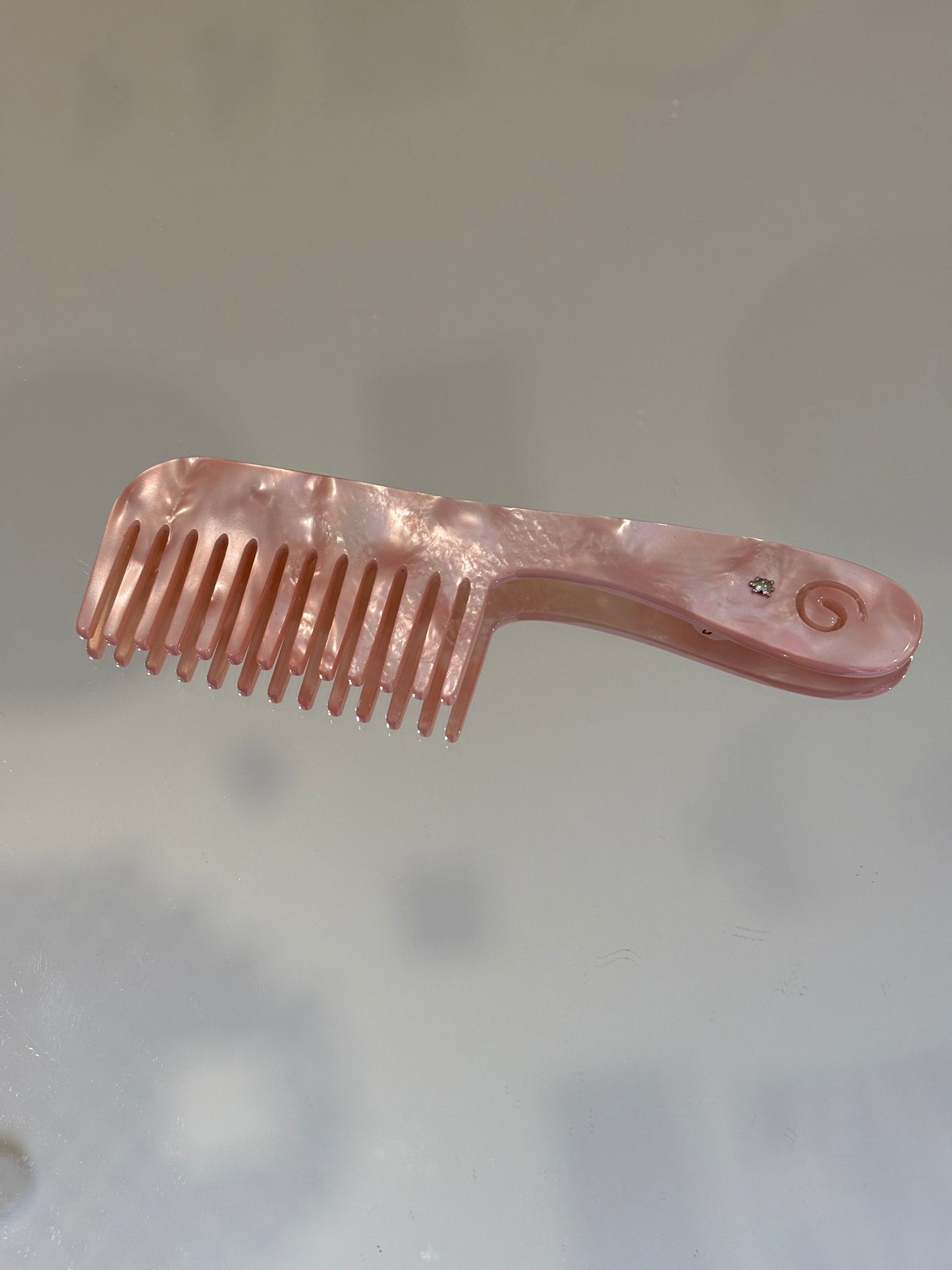 Comb with Handle