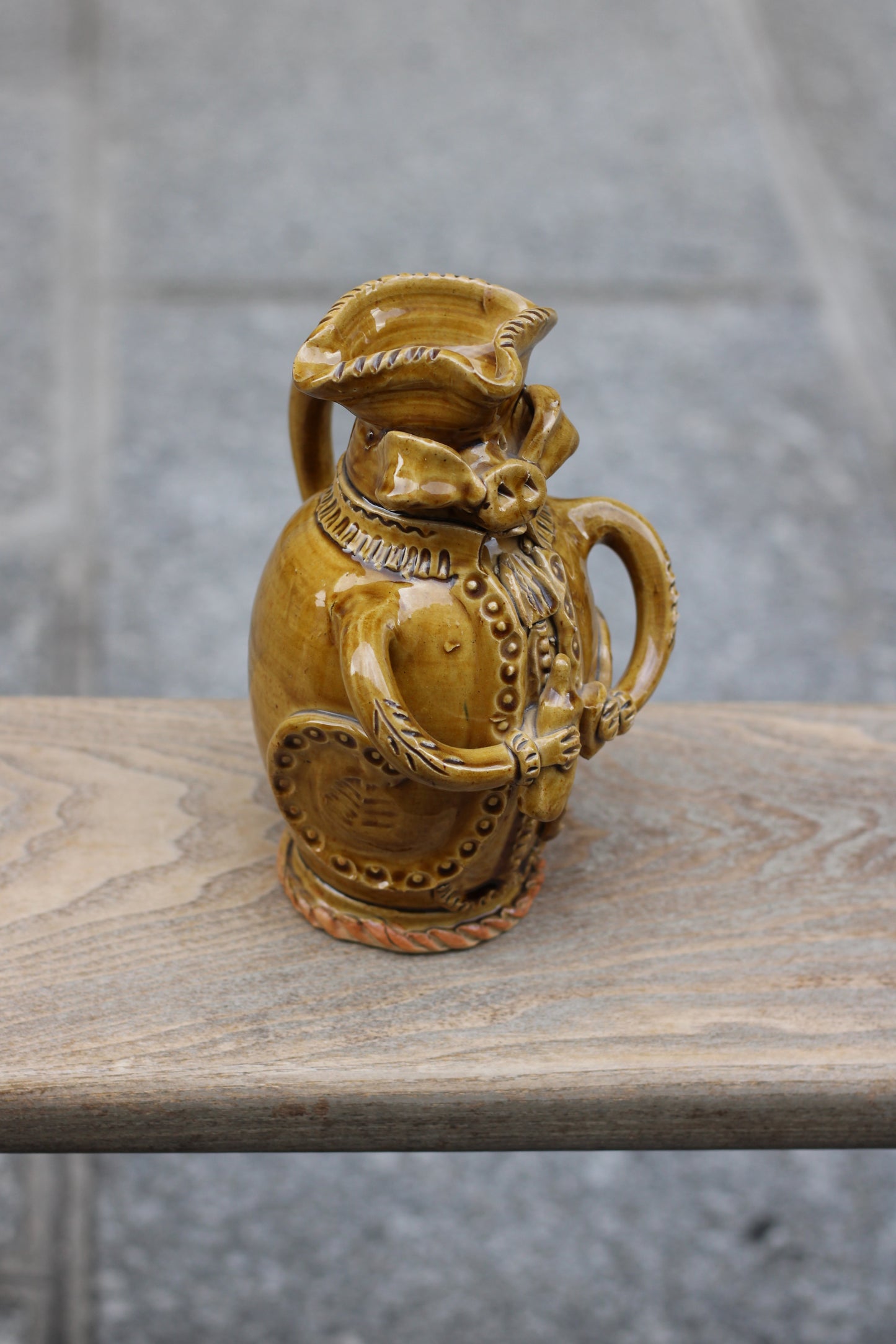 Marquis Pig Pitcher - Patrick Pernel
