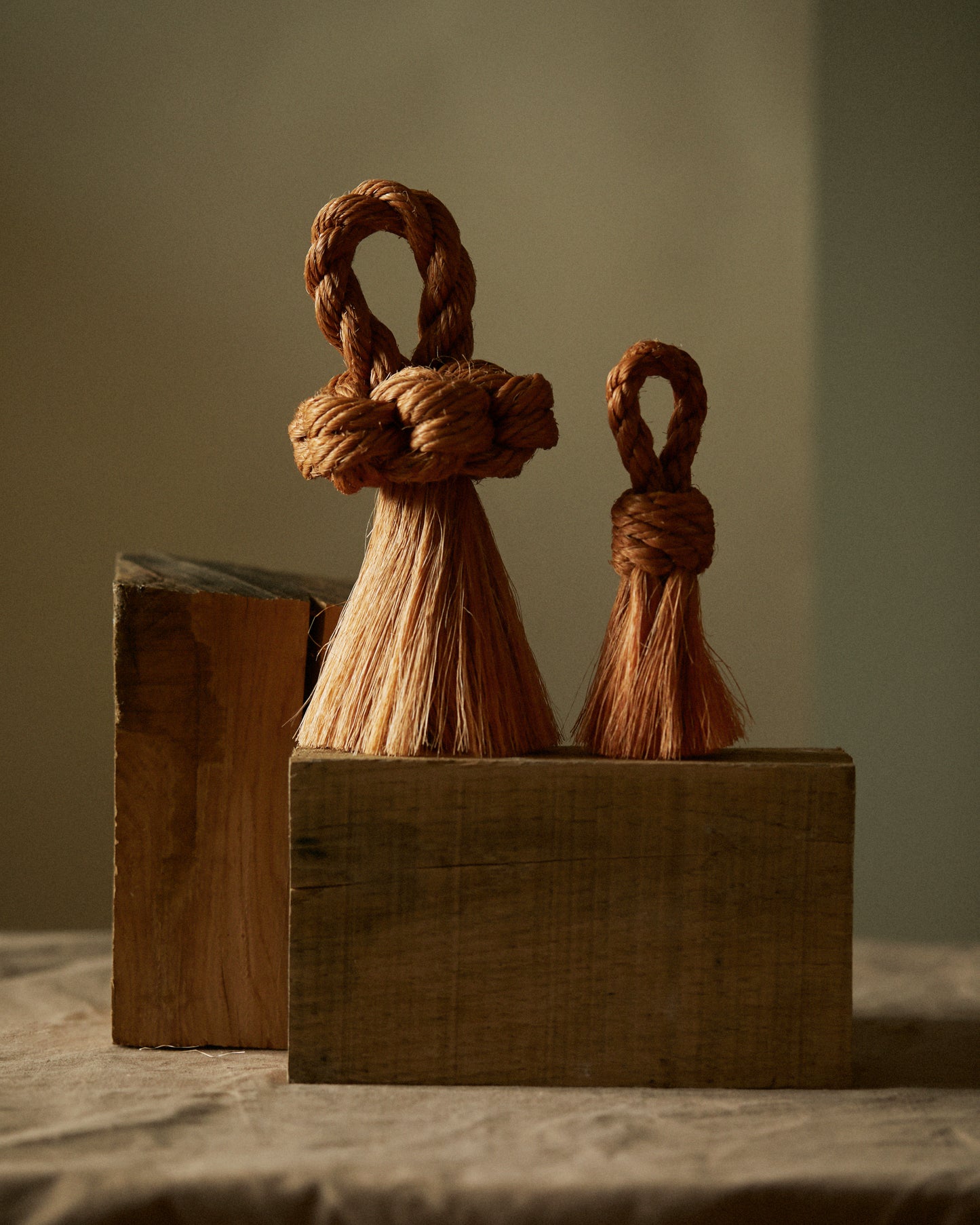 Sailor Brush: Large Matthew Walker Knot - Broustoù