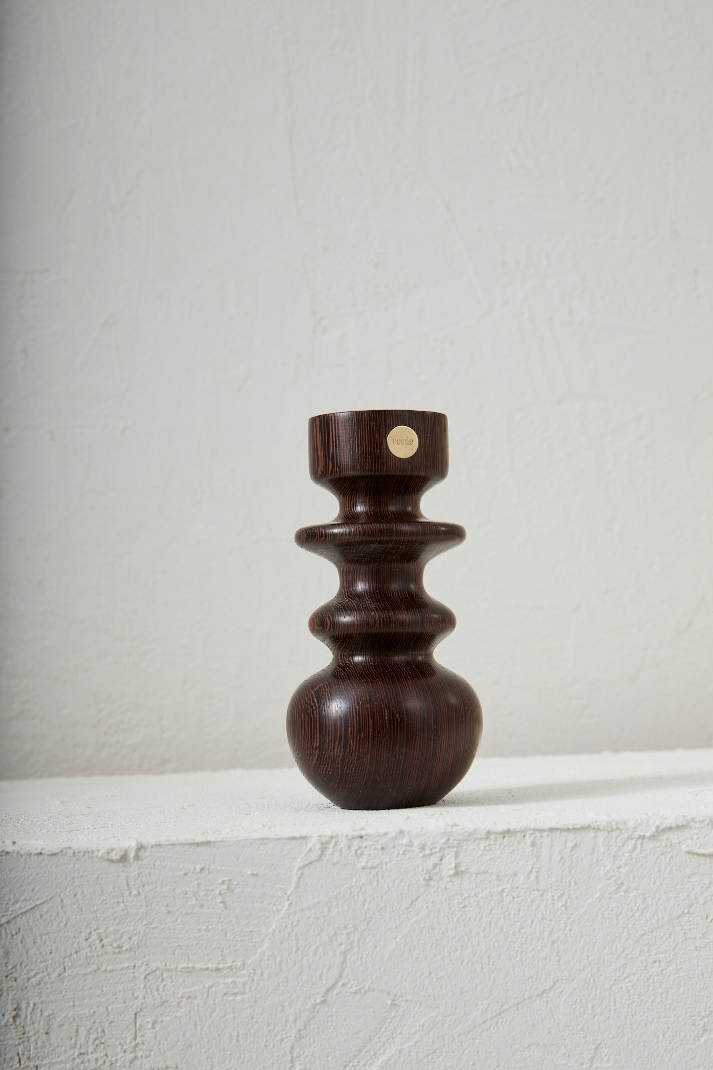 Alan Wenge candle holder - Romie Objetti