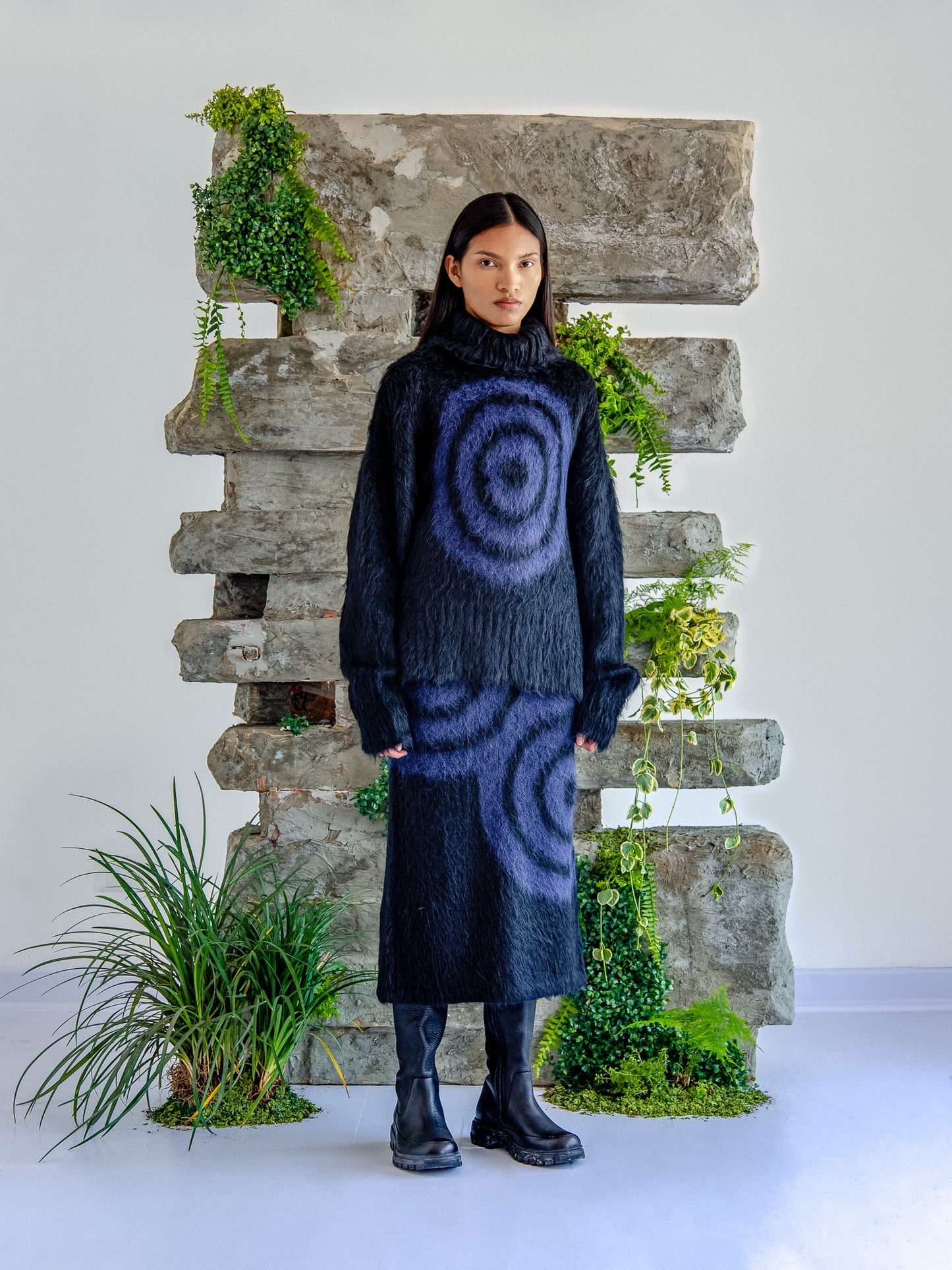 Circle Pullover - Mozhdeh Matin