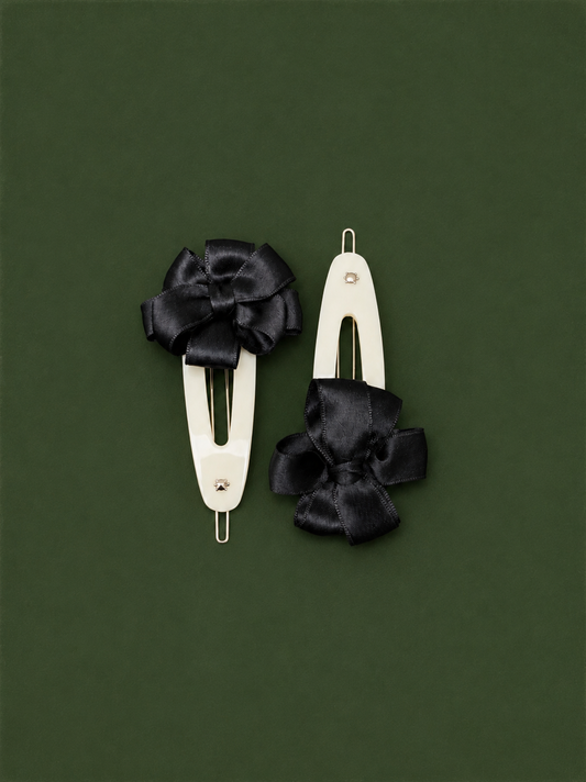 Princess Side Clip Cream and Black - Turtle Story
