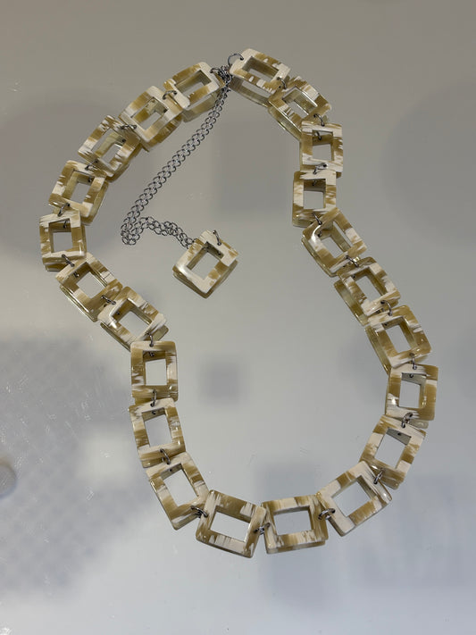 Mimi Belt