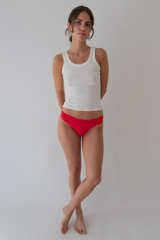 ARAMI TOP OFF WHITE