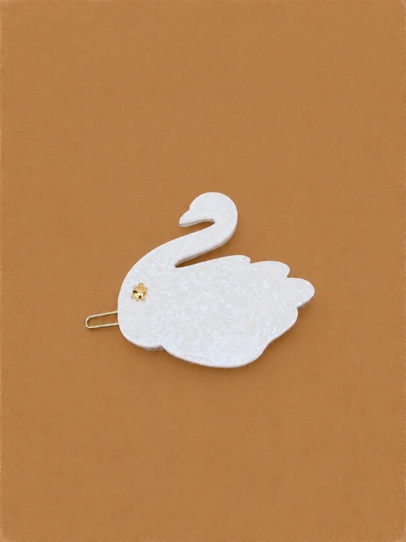 Swan Clip Pearly - Turtle Story