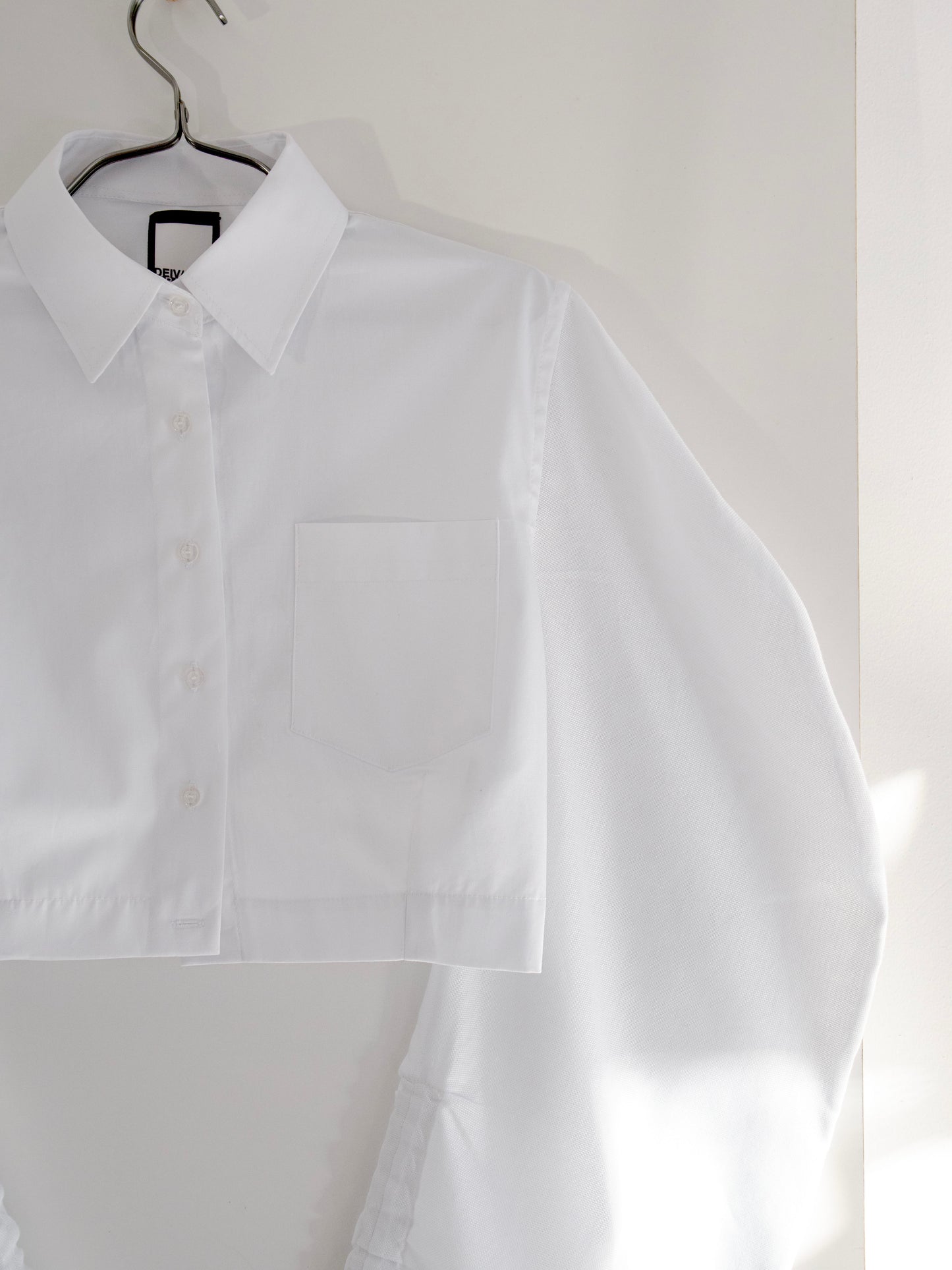 White Shirt - Deiv/Bassen