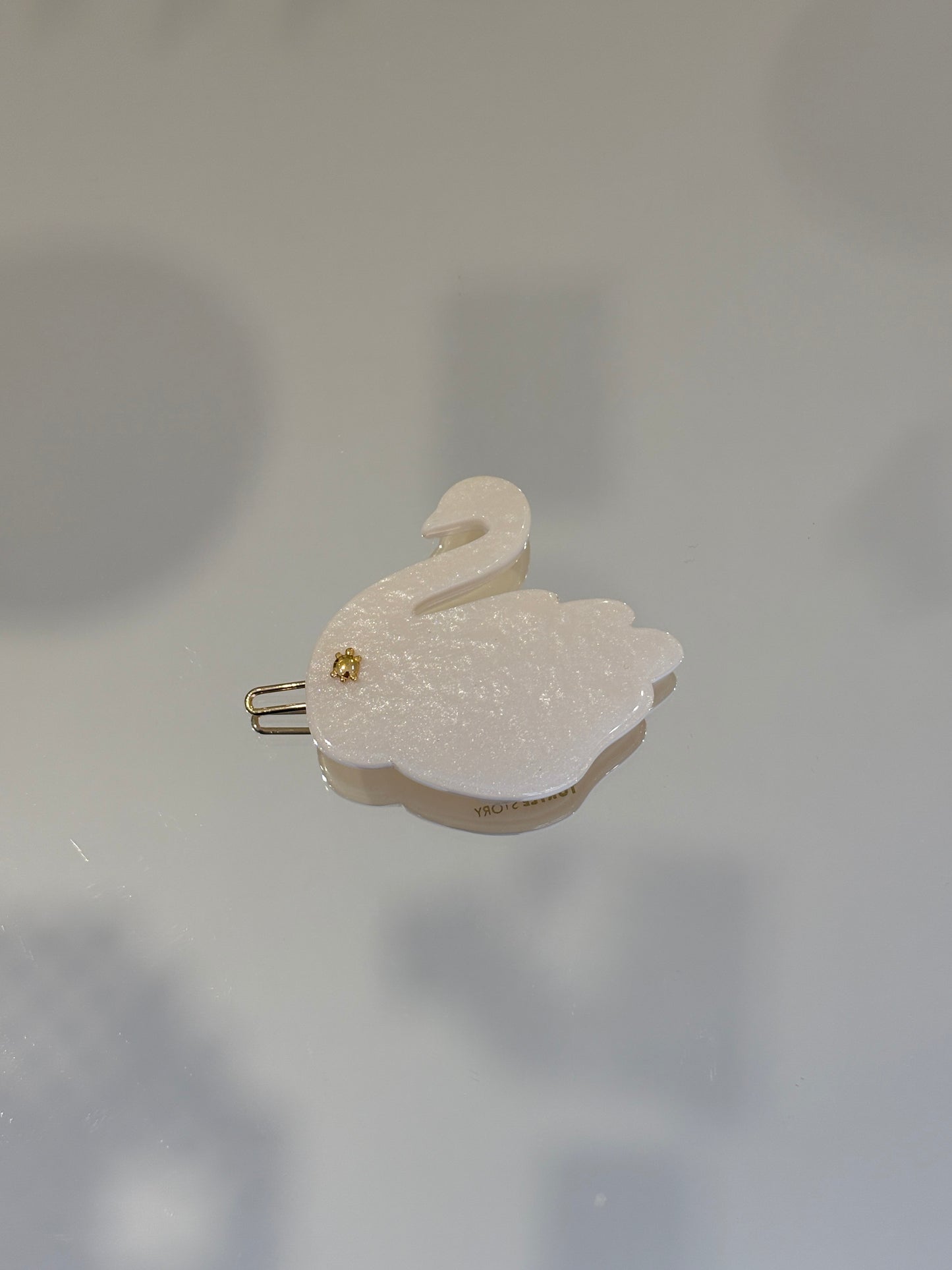 Swan Clip Pearly