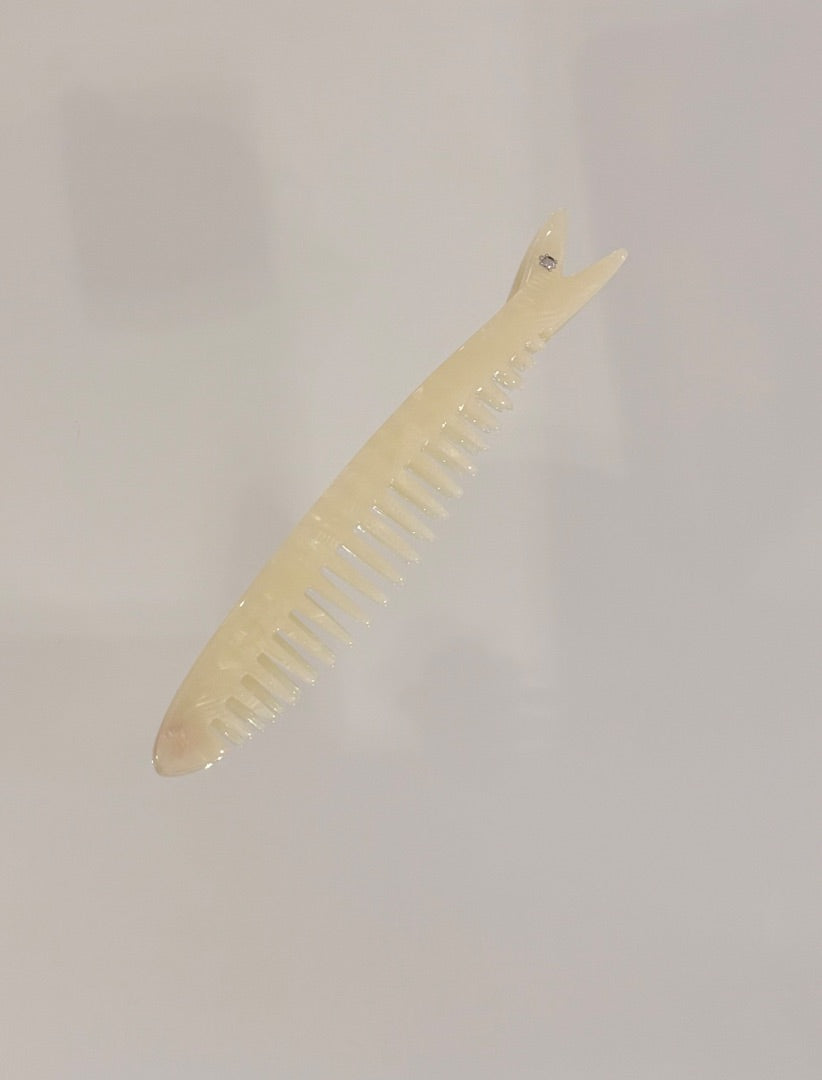 Sardine Comb Yellow - Turtle Story