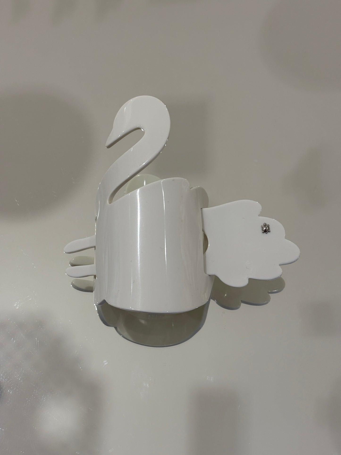Swan Knot - Turtle Story
