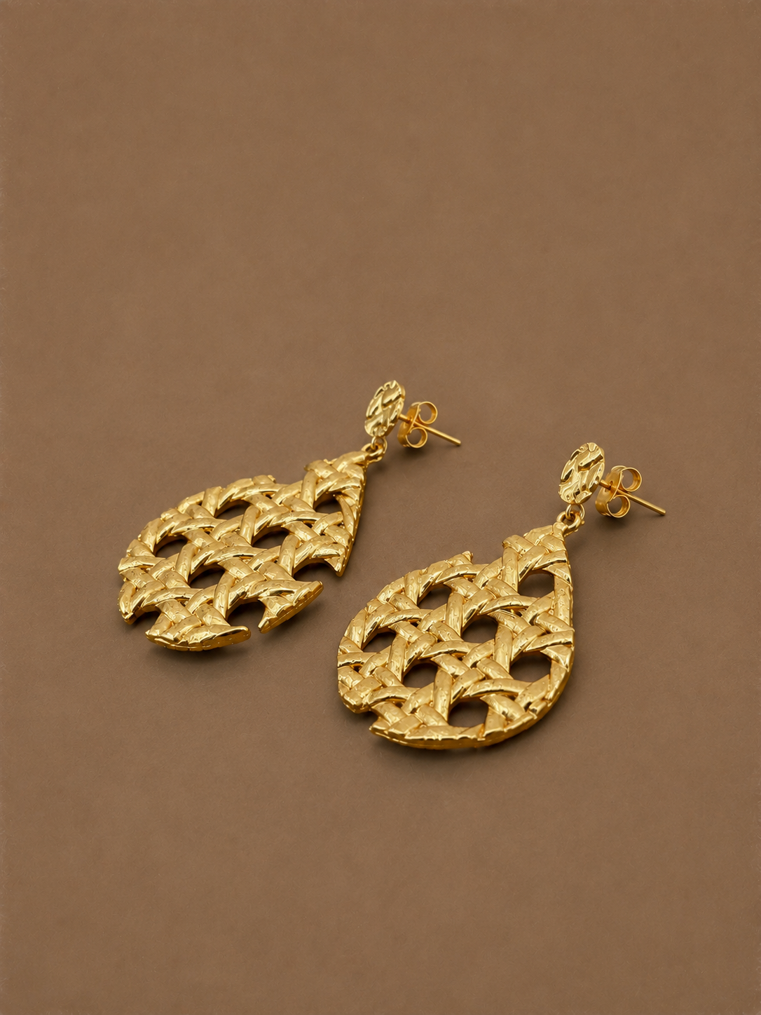 Teardrop Shaped earrings - Danielle Lafaurie