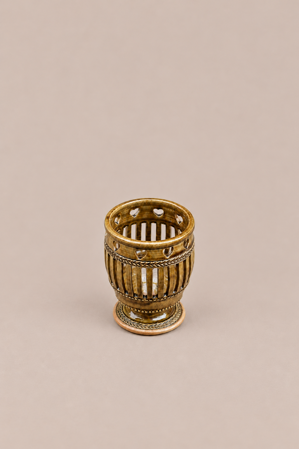 Spoon Pot - Patrick Pernel