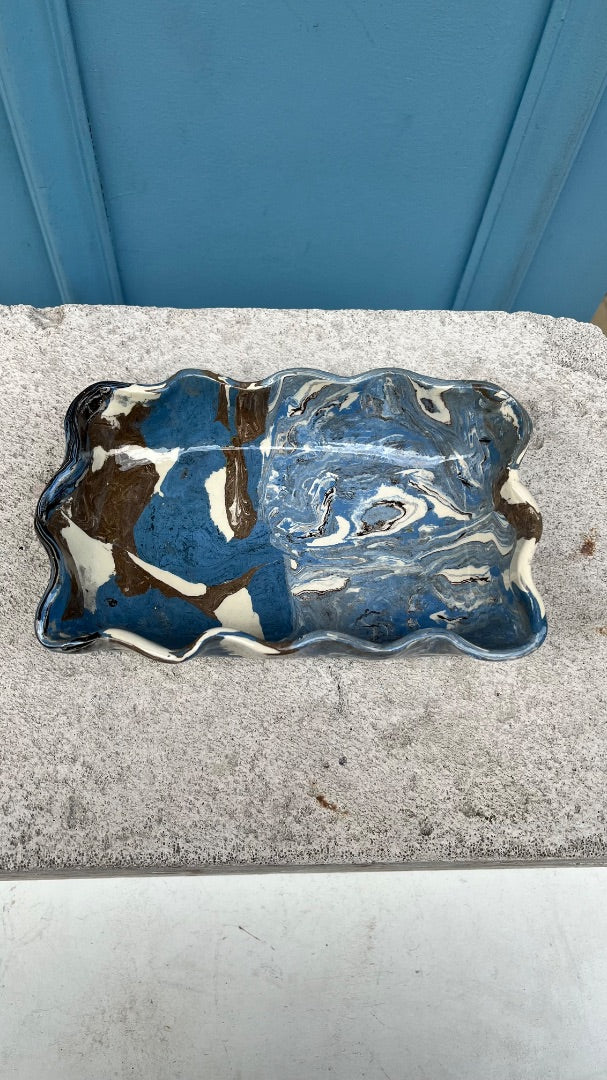 MIMI CONSIGNA  Plato zigzag celeste
