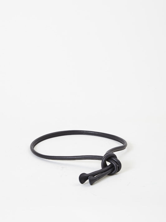 KNOT in BLACK